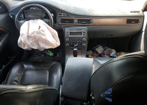 2010 Volvo Xc70 3.2 from USA, damaged, VIN YV4960BZ3A1087113